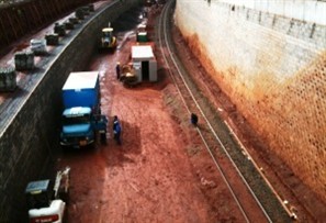 Operários do rebaixamento da linha férrea entram em greve  na segunda-feira